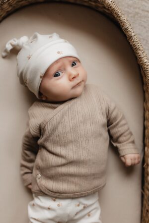 overslagshirt pointelle dark beige - pointelle overslagshirt - meisjes overslagshirt pointelle