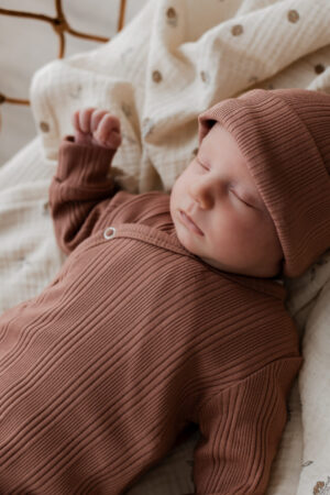 boxpakje rib pink clay - boxpakje rib meisje - boxpakje rib roze - boxpake meisje - unisex babykleding - geboortepakje - geboortepakje meisje
