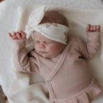 haarband rib vlinder - haarbandje meisje - newborn haarband - baby meisje haarband