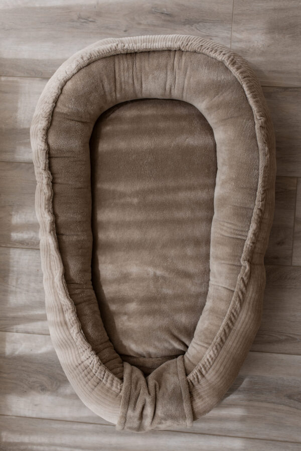 babynestje taupe - babynestje baby - babynestje rib taupe
