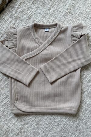 overslagshirt ruffle - meisjes shirt ruffle - babykleding meisje - geboortepakje - baby overslagshirtje ruffle - ruffle babykleding