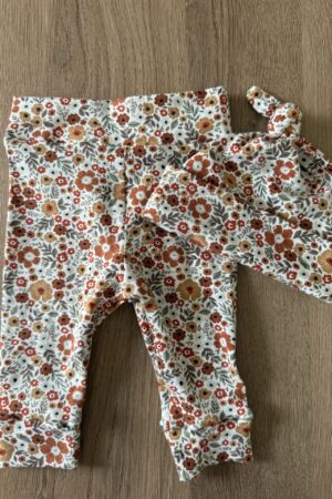 Combi set | Broekje + mutsje | Bloemenzee