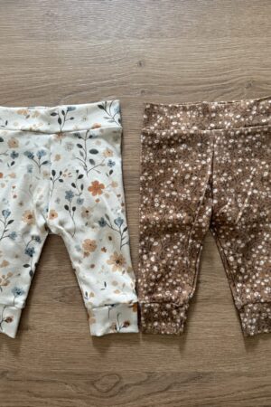 Set van 2 broekjes bloemen | Maat 50/56